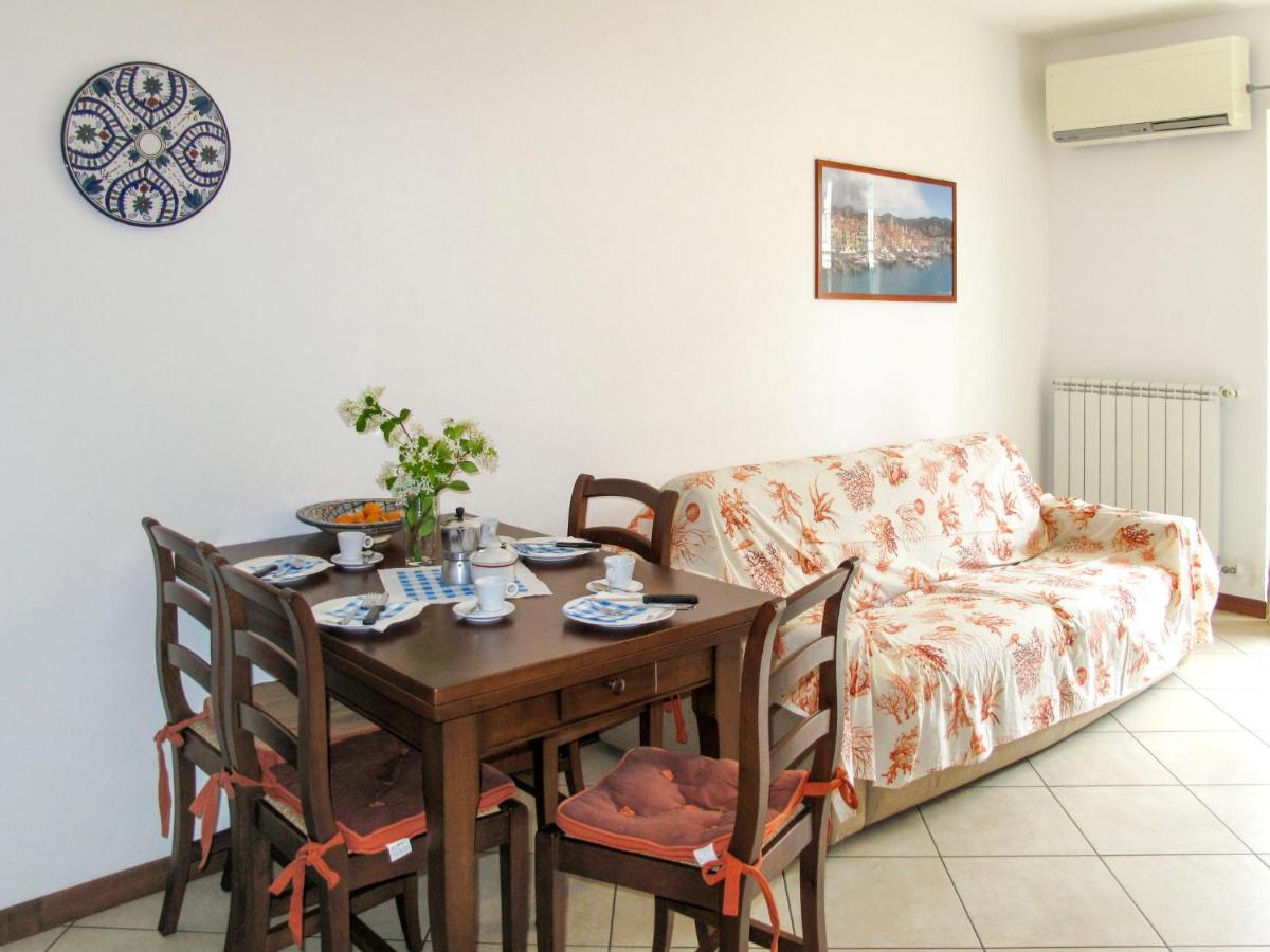 Apartment Cala Azzurra - Imp312 By Interhome 因佩里亚 外观 照片
