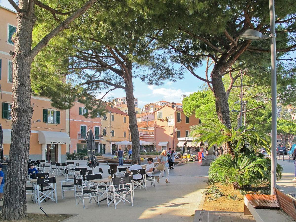 Apartment Cala Azzurra - Imp312 By Interhome 因佩里亚 外观 照片