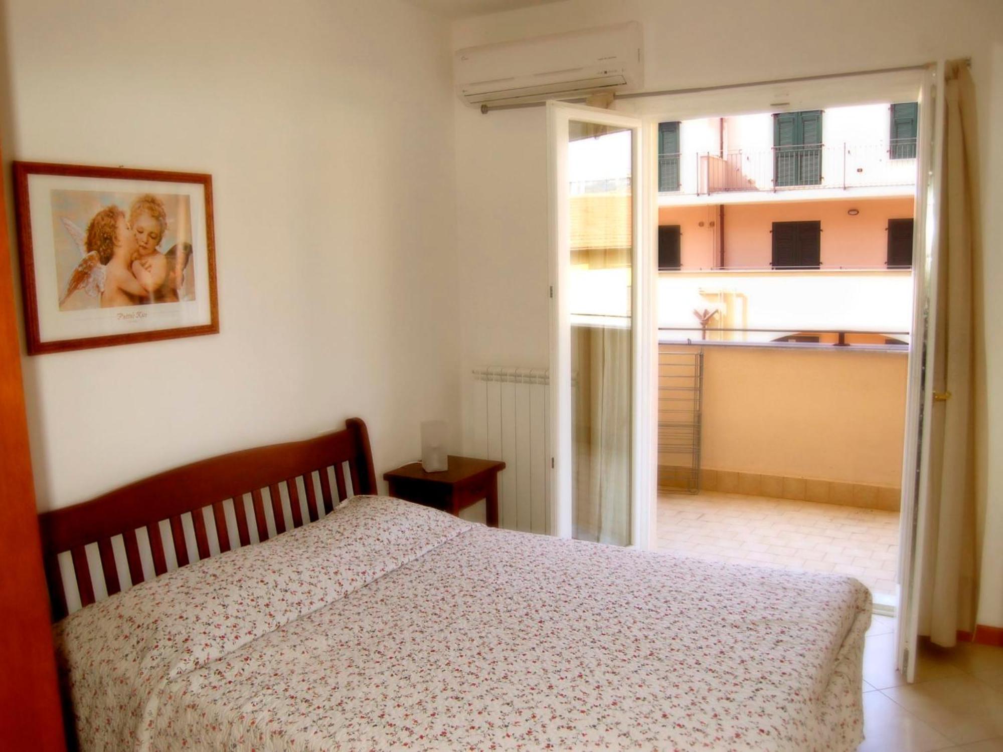 Apartment Cala Azzurra - Imp312 By Interhome 因佩里亚 外观 照片